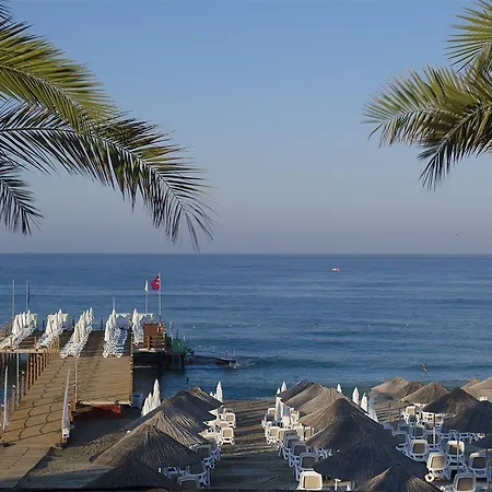Hotel Quattro & Konaklı