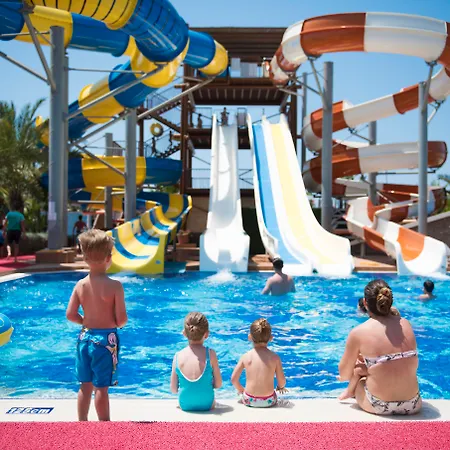 Quattro & 5* Konaklı