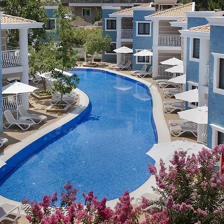 Hotel Quattro & Konaklı