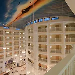 Hotel Quattro &