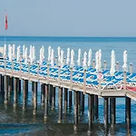 Hotel Quattro &