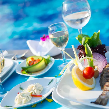 Quattro & Otel 5*