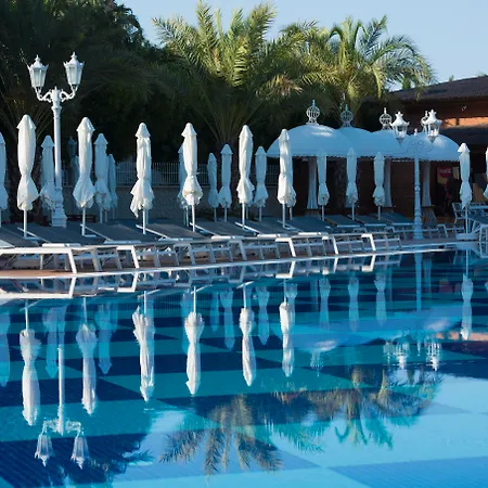 Otel Quattro & 5*